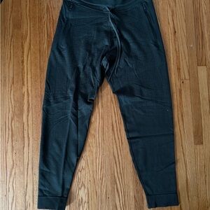 Lululemon Athletica Engineered Warmth Men's Joggers
